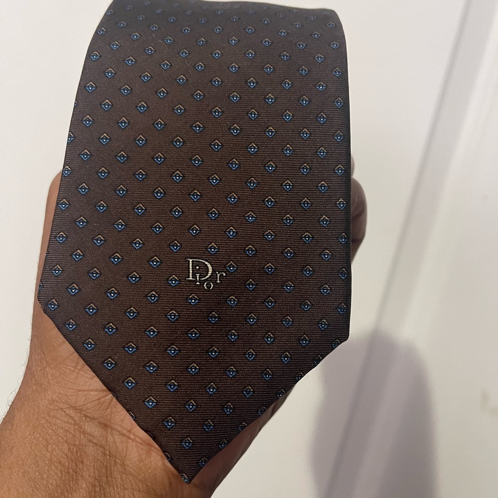 Christian Dior Tie Brown with bluish spot designs Sz Os